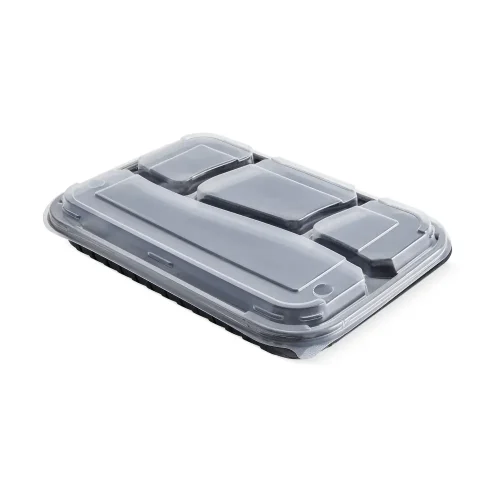 Caserolă neagră cu 4 compartimente și capac transparent închisă